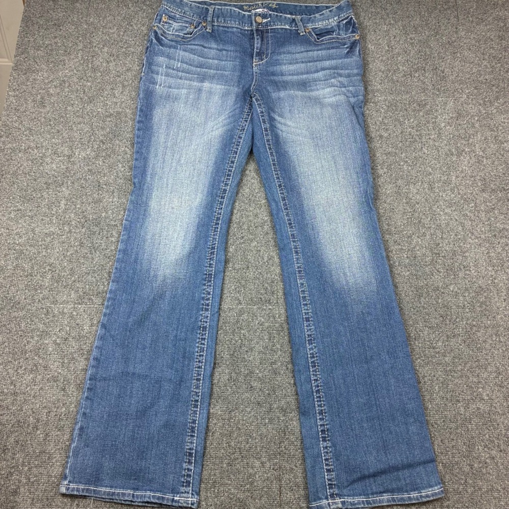 Maurices Womens Size 18 Long Medium Wash Embroidered Bootcut Denim Jeans